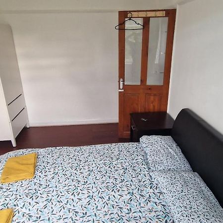 Ritzs Place Northolt (Greater London) Exterior foto